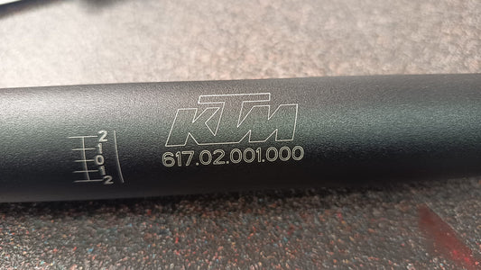 61702001000C1-MANUBRIO DK=28.5MM*BLACK*KTM 1290 Super Duke R'20