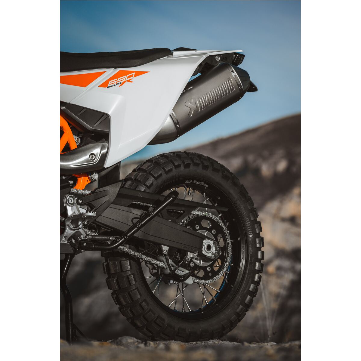 A60605979001-Akrapovič "Slip-on Line"KTM 690 SMC/ENDURO'2026